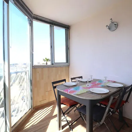2 Pièces Avec Piscine Et Parking à 200m De La - Fr-1-307-289 Appartamento Le Grau-du-Roi