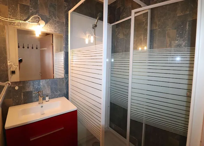 Апартаменты Lumineux Avec Piscine Et Parking A 200m De La - Fr-1-307-289 Ле-Гро-дю-Руа